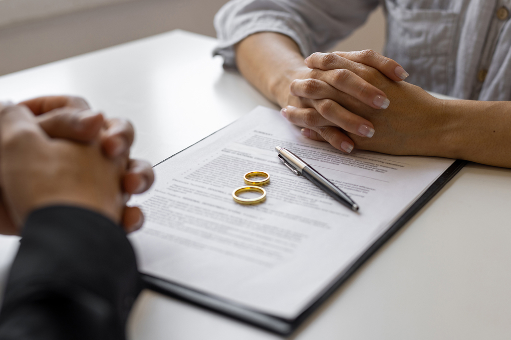 انتخاب بهترین وکیل طلاق در تهران