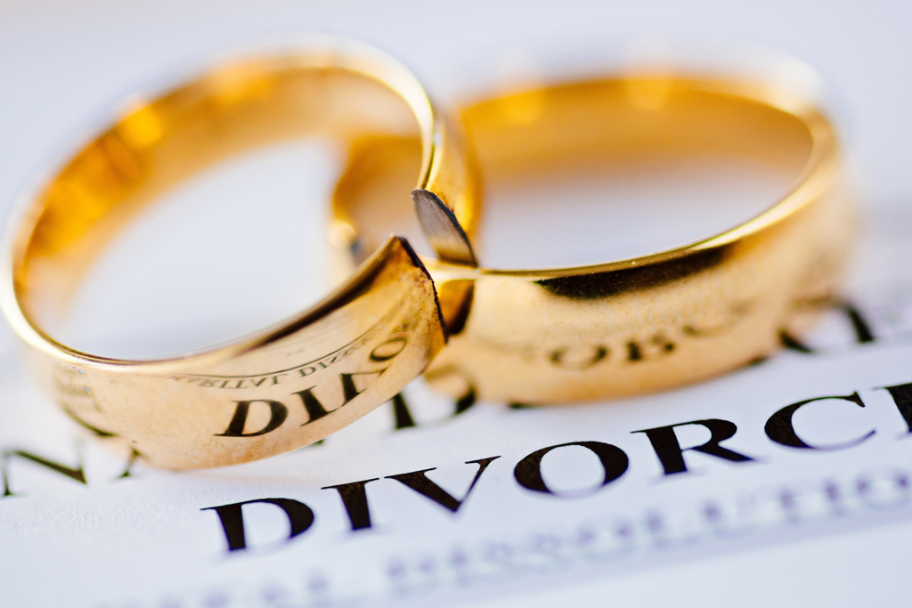 چطور بهترین وکیل طلاق در تهران را انتخاب کنیم؟